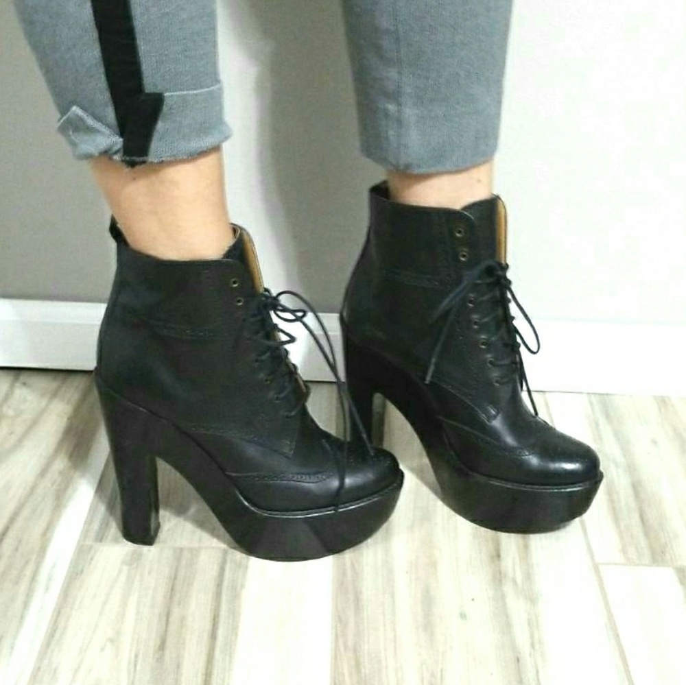 Ralph Lauren platform booties